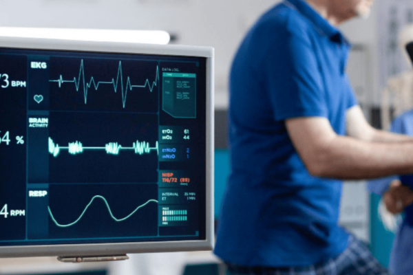 medical-machine-ecg-test