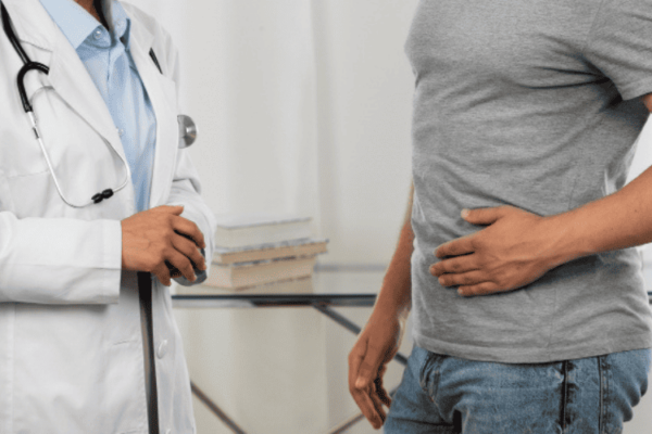 men-touching-the-stomach-area